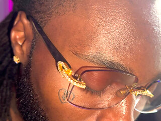 My Husband Eats My Pussy Until I Cum