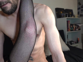 A Real Amateur Couple Films Themselves for the First Time and Shares Their Fuck with Us!