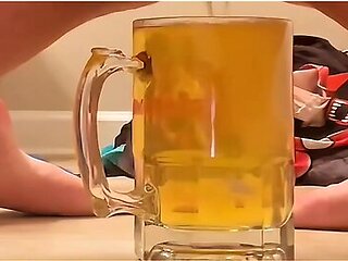 The Ultimate Squat Pee In Different Circumstances