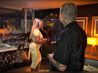 FelipeSkullX Pauses Time with Remote to Hardcore Fuck Allison Sweet