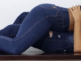 Two Stunning Brunettes Kissing in Tight Jeans!!
