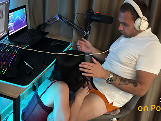 POV: She Couldn't Me While I Was Streaming - Got Her Throat Fucked Under the Desk