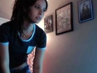 Brunette Solo Webcam Masturbation