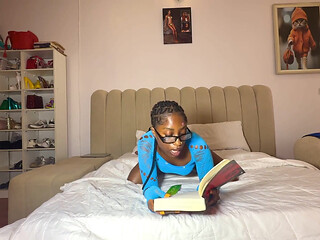 Book Reading Session with Spicyperry Part 1