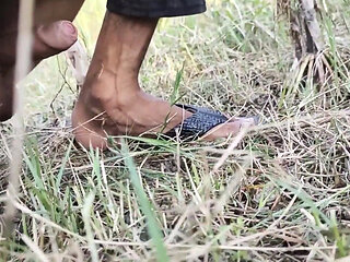 Big Cock Handjob and Cumshot in Outside