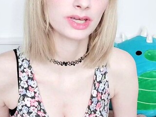 Webcam milf with breast milk live hardcore masturbate