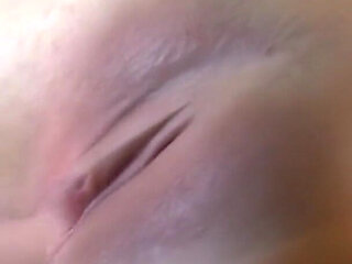 A Brunette Who Would Like to Fuck