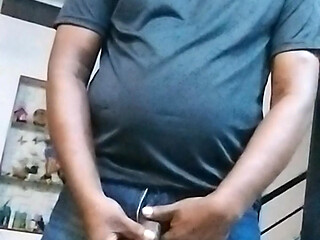 Mastrubate