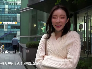 Korean Yoga instructor wants to FUCK