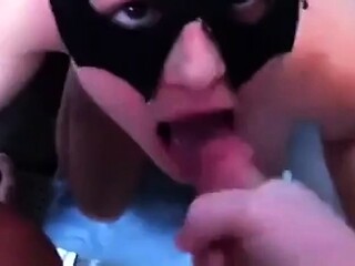 Deutsches Amateur-Mdchen Deepthroat Gesichtsbehandlung