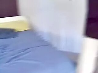 Gorgeous babe getting pussy screwed