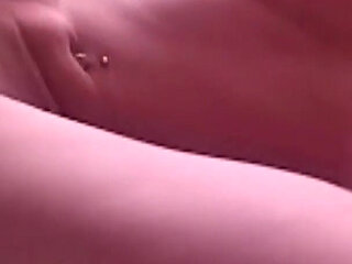 Babe Gets Double Penetrated and Moans for a Good Threesome Fuck