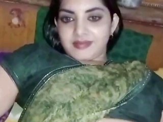 Indian Hot Bhabhi Sex Video in Hindi Voice, Indian Hot Girl Was Alone Her Bedroom and Enjoyed Sex Moment with Her Stepbrother