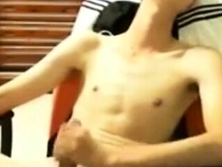 Sweaty Asian Twinks Cum Together