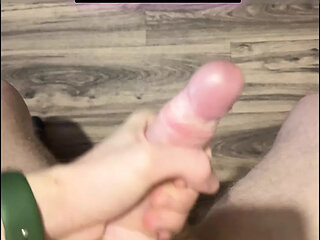 Horny 18yo Twink Jerks Off & Moans Loud - Huge Cum Explosion!