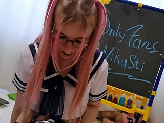 Cute amateur webcam teen girl toying pussy on webcam