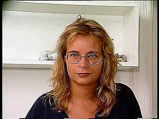 Bitch feels she can be an actress
