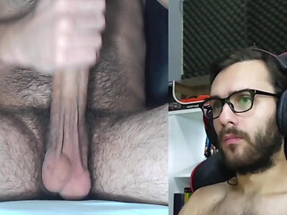 Masturbating Big Penis 4 Minutes, Look at the Face of Pleasure