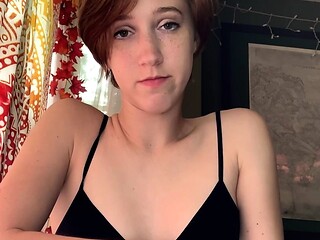 Amateur Blonde Teen Plays Solo with Toy Webcam Porn