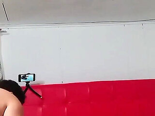 Fucking in Missionary Pose with an Amateur BBW with a Big Ass