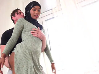 Hospital Romance Between Horny Guy And Sexy Muslim Ebony Patient