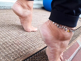 Amateur Blonde Mature Wife Enjoys Feet Worship