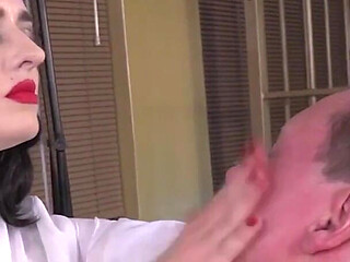 The Face Slapping Slut