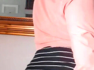 Re-mv if You Love Busty MILFs