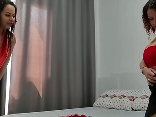 FIZ SUPRESA PRO MEU MARIDO DANDO MINHA AMIGA DE PRESENTE - ELE SABOREOU TODINHA COM MUITA SATISFA&Ccedil_&Atilde_O