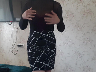 I'm trying on an outfit