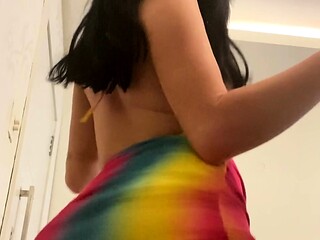 Brunette Solo Webcam Masturbation