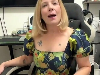 Fucking My Bully's Stepmom