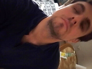Hello Comming to Me Sex to Do Well