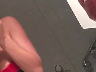 Come with me to bathroom do make up for pin up