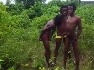 Threesome Dealing in the Bush