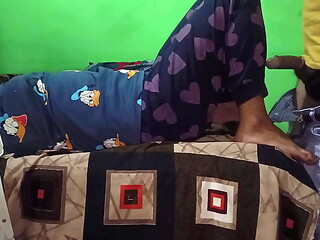 mallu bhabhi chudai hindi ...