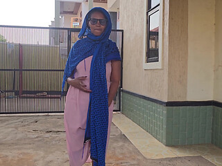 THE  ARABIAN GIRL TRYING TO SQUIRT OUTISIDE NEAR THE ROAD