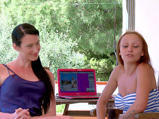 Amadea Emily: Video Interview Sexy with Amadea Emily