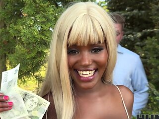 Charlie Dean and Lexi Luv make money by filming intimate moments with couples