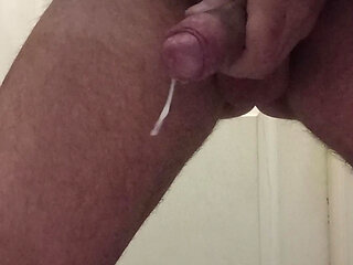 Handjob at the toilet 10