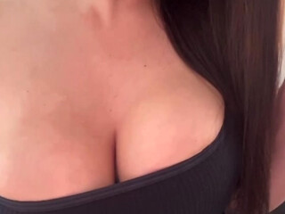 Watching my stepmom fucking her pussy