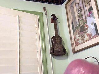 Pumped balls, wishing to be someone's toy