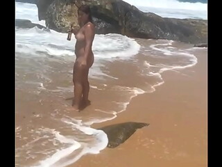 FIQUEI PELADINHA NA PRAIA