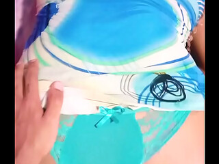 Novinho dotado encheu o cuzinho de leite