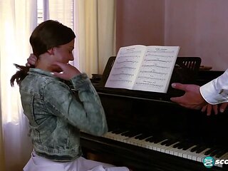Tight Teen Foxy Di Rides the Pianist's Penis During Her Music Lesson