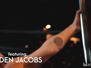 Stripclub NYE - Gay Bareback Video - Masqulin