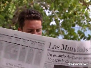 Sheila Scott Outdoors Giving Her Man a Blowjob until She Gets a Facial - Private Porn Sex Videos