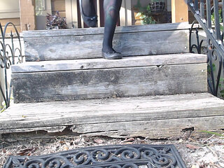 Outdoor Foot Stomping on Stairs in Flats