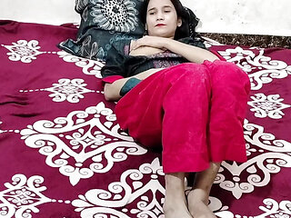 Muslim bhabhi ko akele ghar me dekh kar chod diya