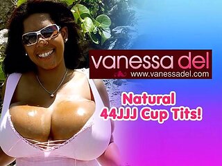 Huge boobs in Puerto Rico
